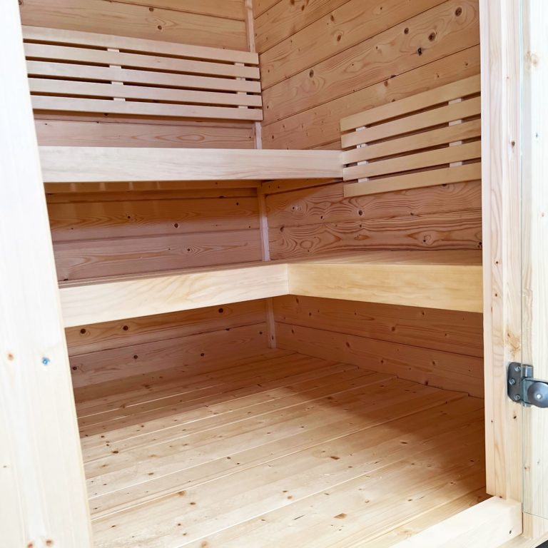 SaunaLife G2 sauna interior benches
